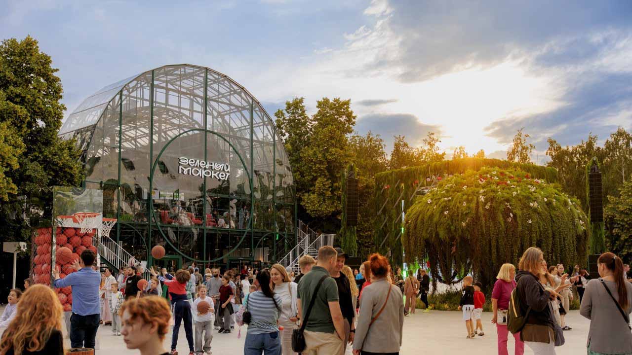 Зеленый маркет проекта "Сделано в Москве"