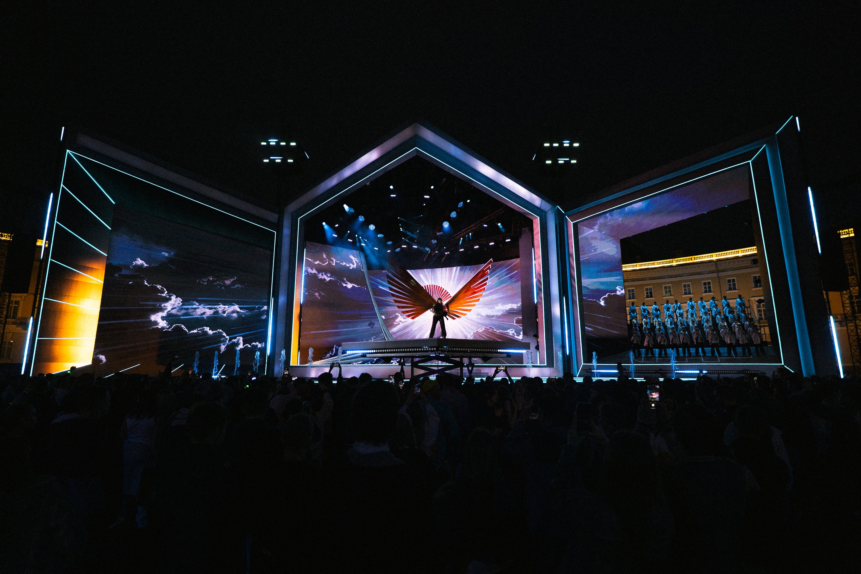 Праздник выпускников петербургских школ «Алые паруса 2025 года»