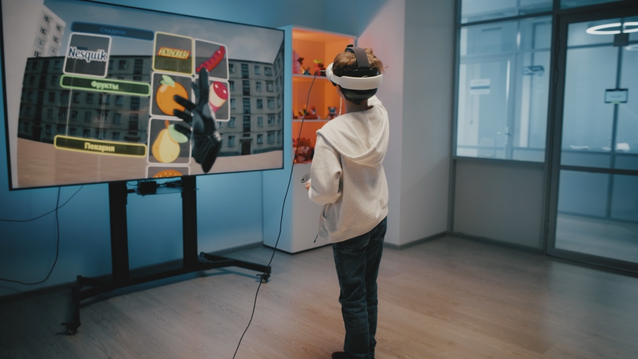 Как показать невидимое: видеоролик о проекте "Виртуальный магазин" для детей с РАС