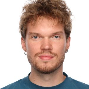 Михаил Скотников